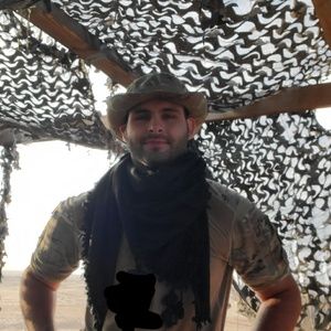 Meet your Posher, Blake